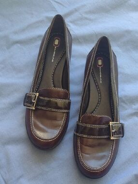 Bandolino Womens Dark Brown Dress Loafers     Size 8 1/2